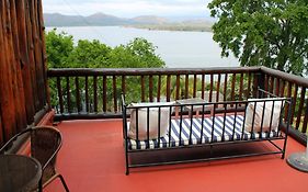 Hartbeespoortdam Lodge